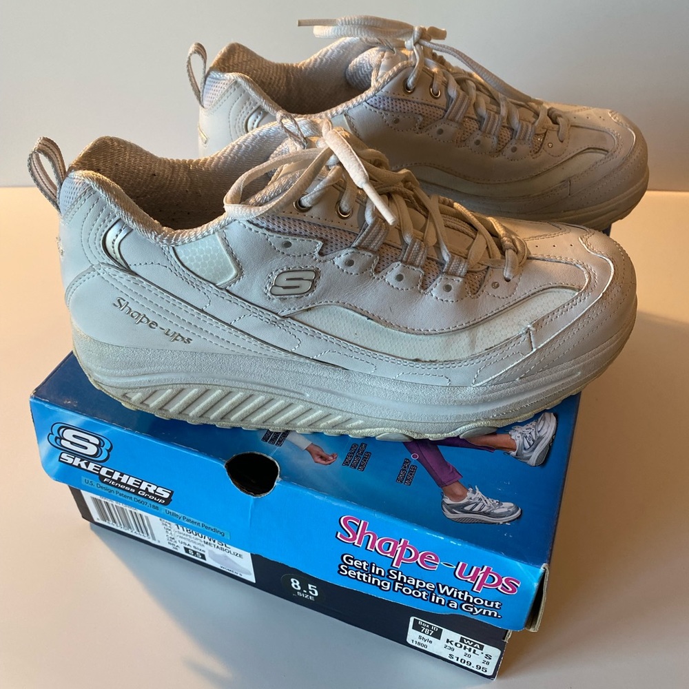 Skechers Shape Ups Size 8.5